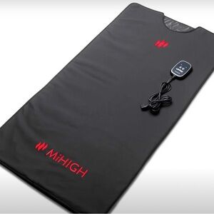 MiHIGH Infrared Sauna Blanket with full experience kit.